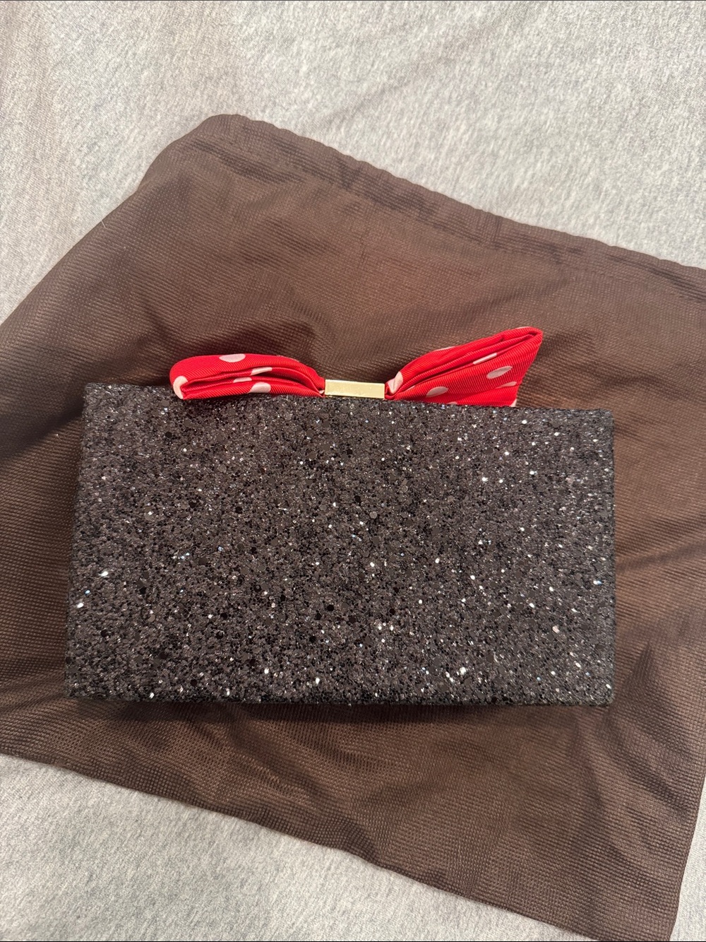KATE SPADE BRAND NEW- Disney MINNIE MOUSE Black Glitter Bow Clutch